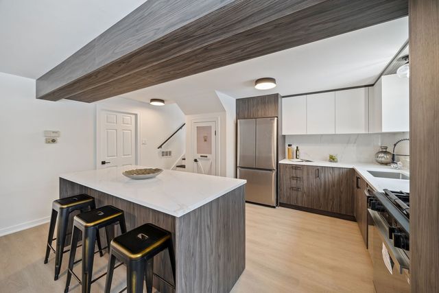 630 Bode Road, Hoffman Estates, IL 60169