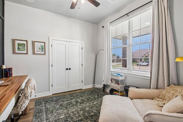 2208 W Earl Drive, Mustang, OK 73064