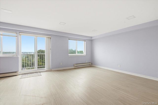 76-01 113th Street PH-A, Forest Hills, NY 11375