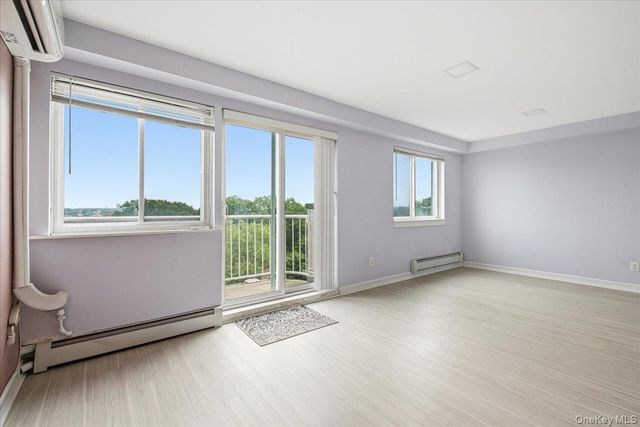 76-01 113th Street PH-A, Forest Hills, NY 11375