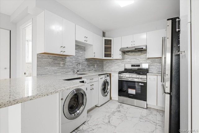 76-01 113th Street PH-A, Forest Hills, NY 11375