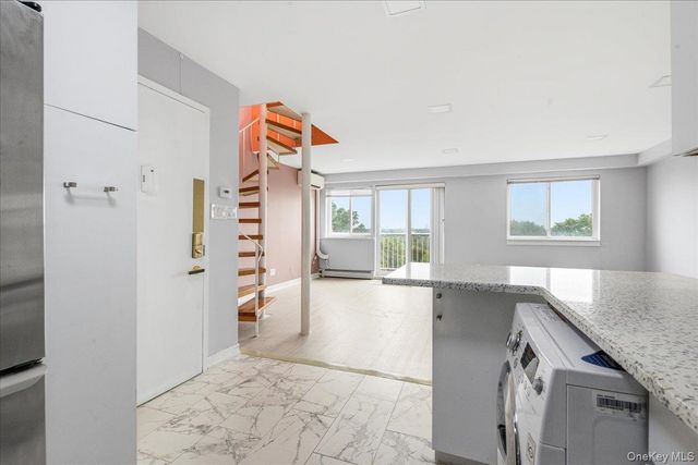 76-01 113th Street PH-A, Forest Hills, NY 11375
