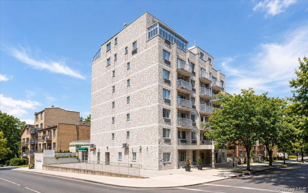 76-01 113th Street PH-A, Forest Hills, NY 11375