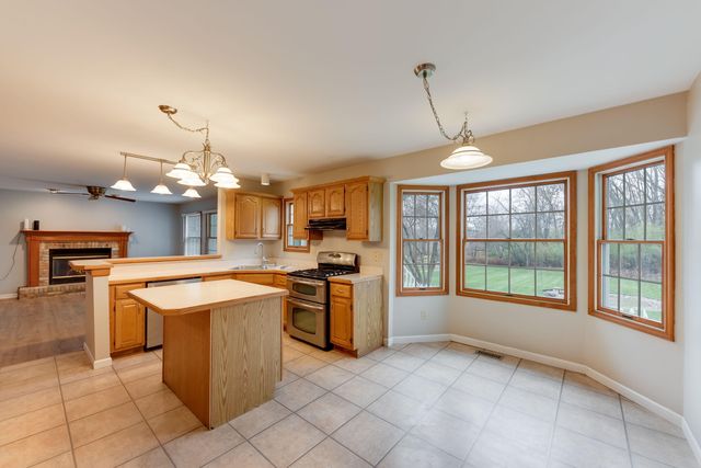 101 81st Avenue, Schererville, IN 46375