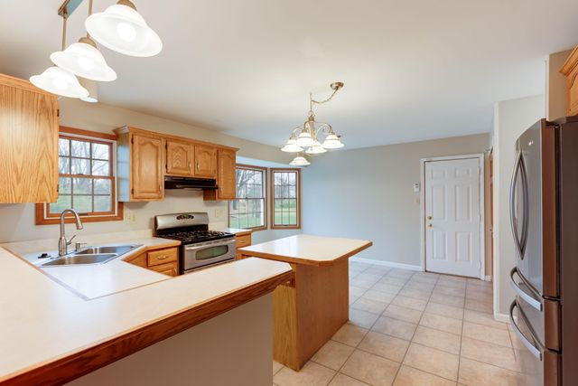 101 81st Avenue, Schererville, IN 46375