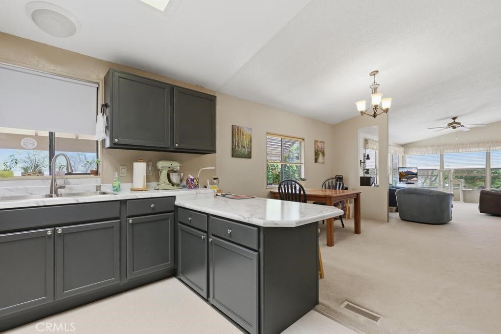 Image 14 of property listing at 16 Harbor Court, Oroville, CA 95966