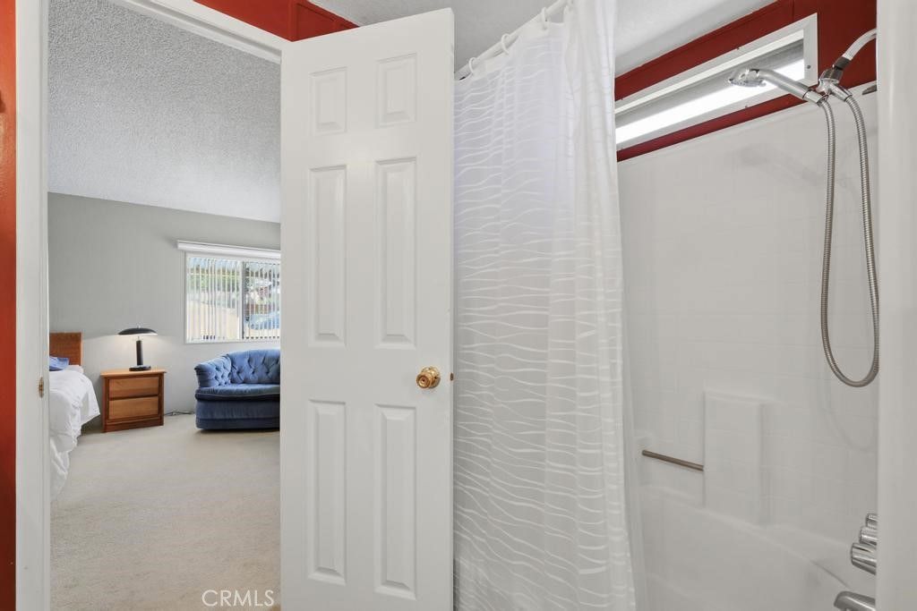 Image 25 of property listing at 16 Harbor Court, Oroville, CA 95966