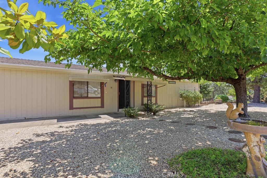 Image 46 of property listing at 16 Harbor Court, Oroville, CA 95966