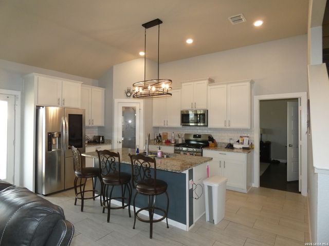 10503 Pablo, Converse, TX 78109