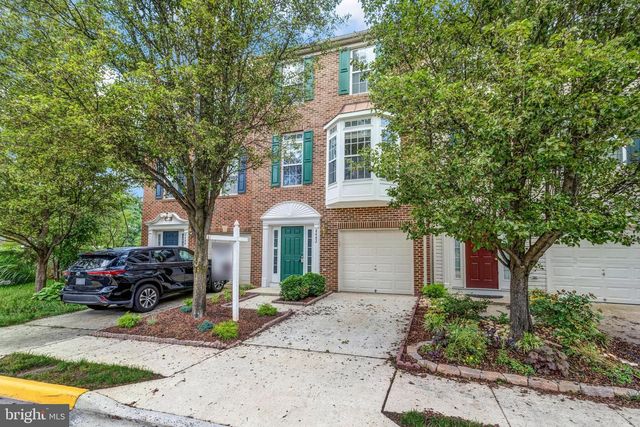 8482 HALLIE ROSE ST, Alexandria, VA 22309