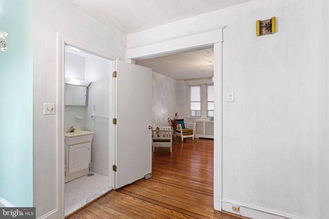 1728 CHURCH LN, Philadelphia, PA 19141