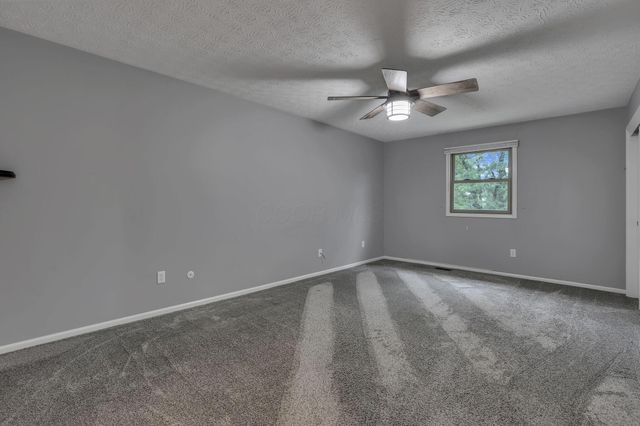 4247 Unroe Avenue, Grove City, OH 43123