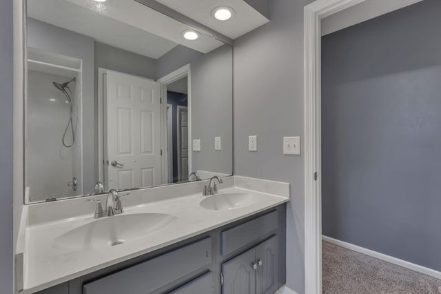 4247 Unroe Avenue, Grove City, OH 43123