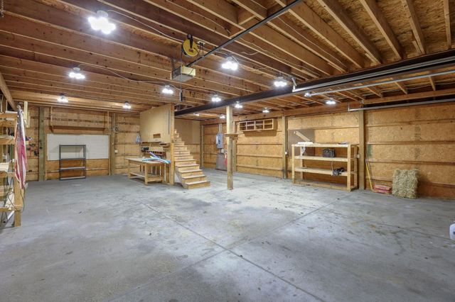 4247 Unroe Avenue, Grove City, OH 43123