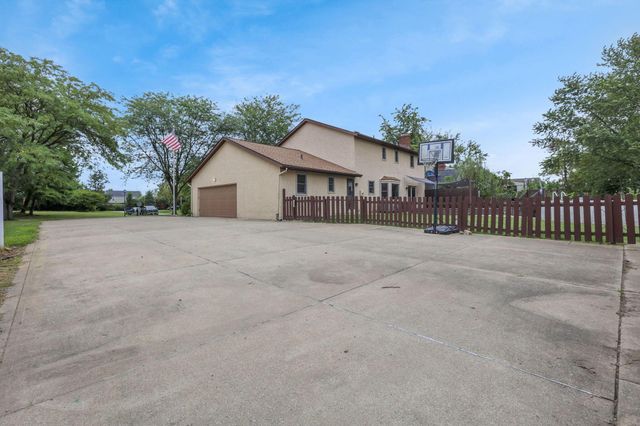 4247 Unroe Avenue, Grove City, OH 43123