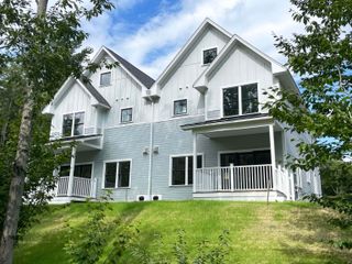 46 Domino Drive # 46, Warren, VT 05674