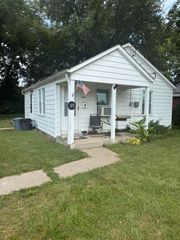 623 W LIBERTY ST, Mexico, MO 65265