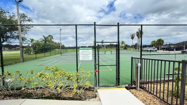 44 Plantation Drive 102, Vero Beach, FL 32966