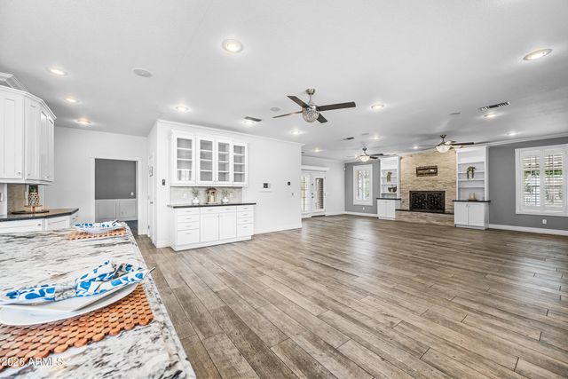 19917 E CALLE DE FLORES --, Queen Creek, AZ 85142