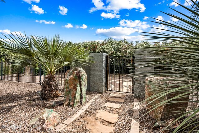 19917 E CALLE DE FLORES --, Queen Creek, AZ 85142