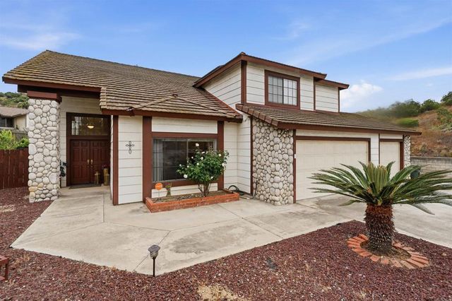425 Avenida Abajo, El Cajon, CA 92020