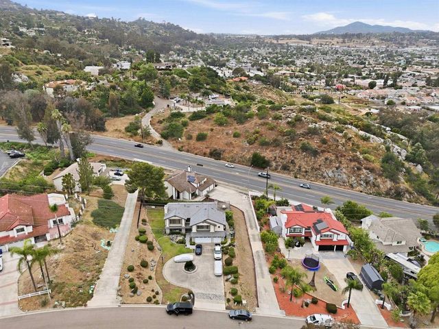 425 Avenida Abajo, El Cajon, CA 92020