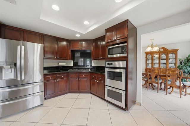 425 Avenida Abajo, El Cajon, CA 92020