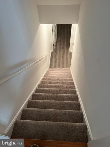 2053 E RALEIGH RD, Hummelstown, PA 17036