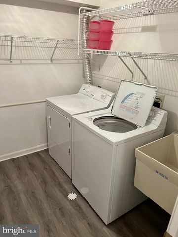 2053 E RALEIGH RD, Hummelstown, PA 17036