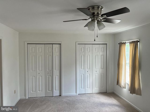 2053 E RALEIGH RD, Hummelstown, PA 17036