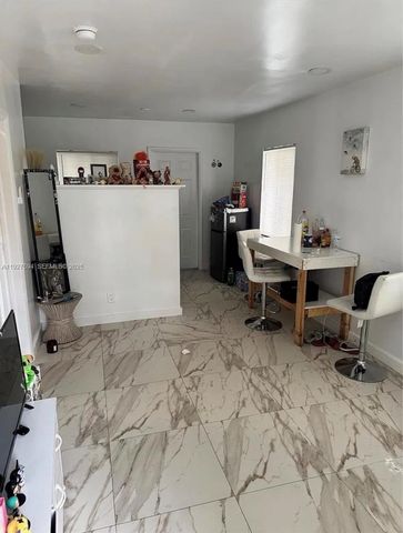 3932 SW 12th Place, Fort Lauderdale, FL 33312