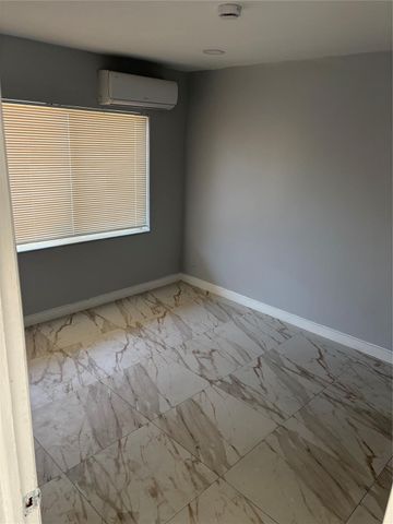 3932 SW 12th Place, Fort Lauderdale, FL 33312
