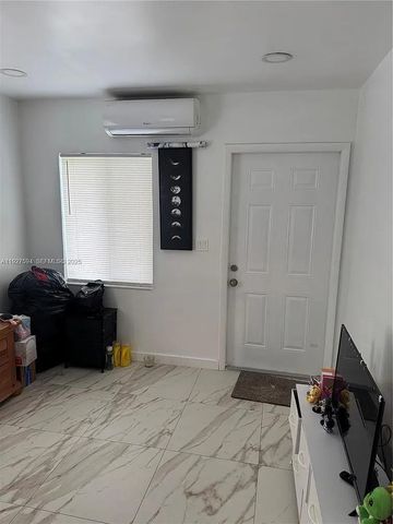 3932 SW 12th Place, Fort Lauderdale, FL 33312