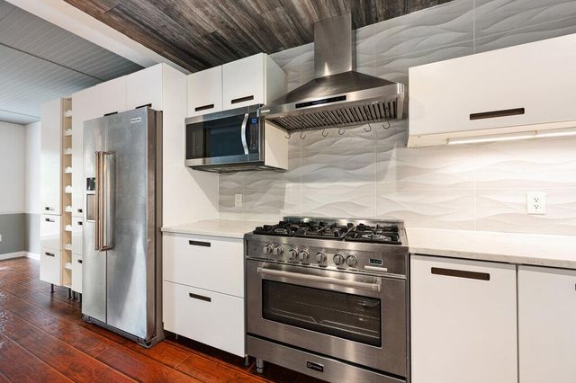 1003 Minda DR, Austin, TX 78758