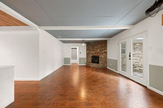 1003 Minda DR, Austin, TX 78758