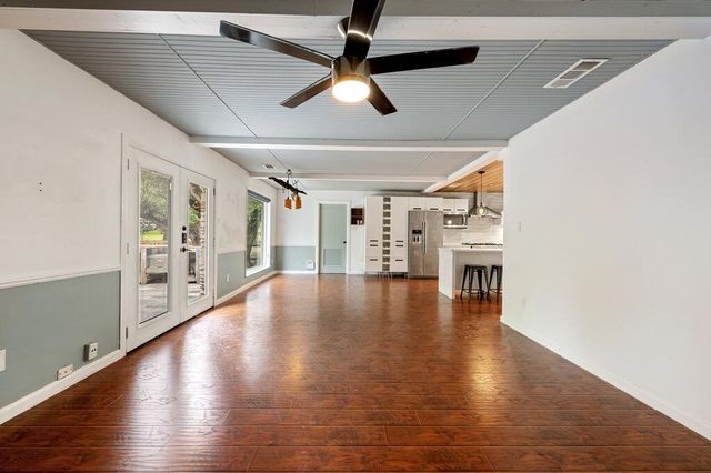 1003 Minda DR, Austin, TX 78758