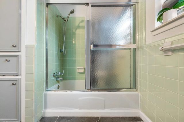 1003 Minda DR, Austin, TX 78758