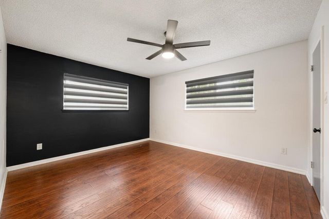 1003 Minda DR, Austin, TX 78758