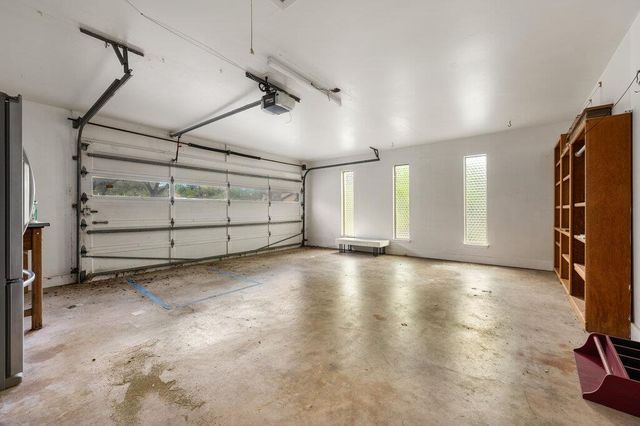 1003 Minda DR, Austin, TX 78758