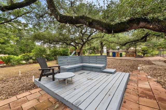 1003 Minda DR, Austin, TX 78758