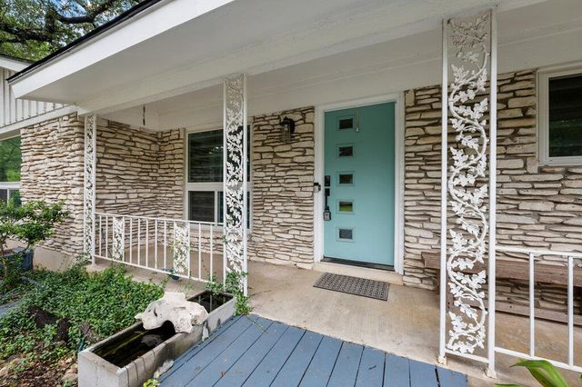 1003 Minda DR, Austin, TX 78758