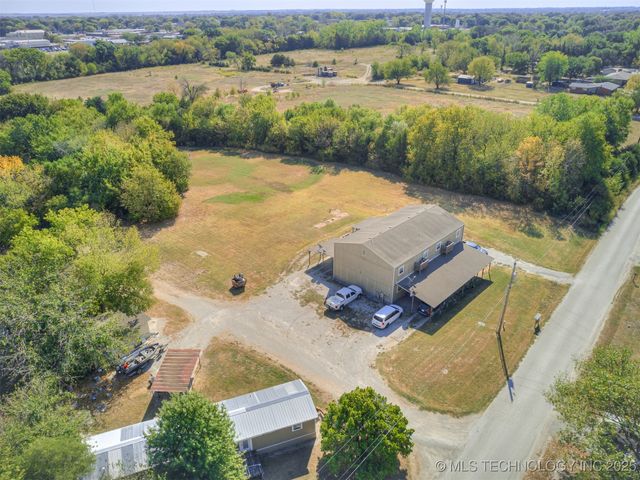 940 N Ross Avenue, Dewey, OK 74029