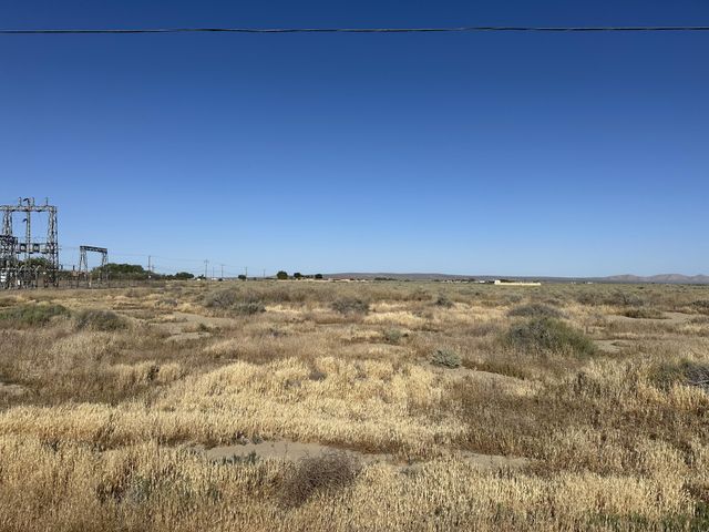 E E2 & 90th St E Street, Lancaster, CA 93535