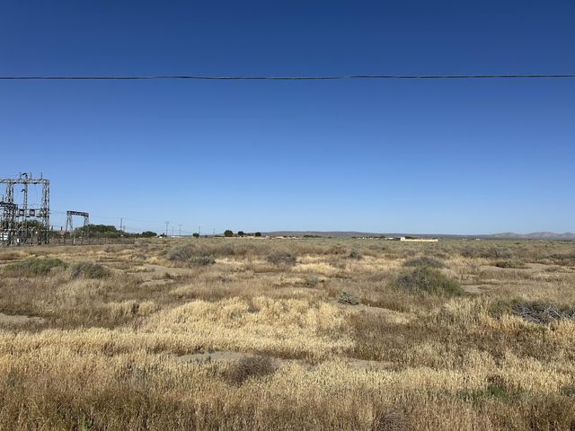 E E2 & 90th St E Street, Lancaster, CA 93535