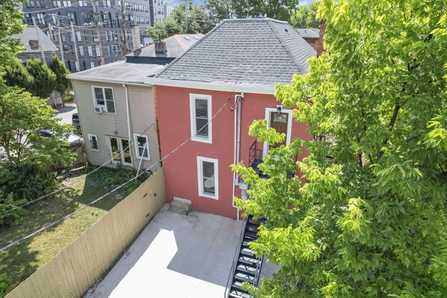 42 King Avenue, Columbus, OH 43201