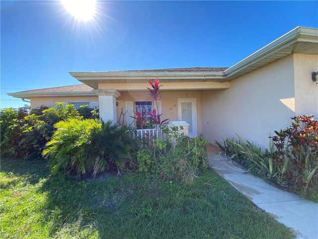 2030 NW 8th TER, Cape Coral, FL 33993