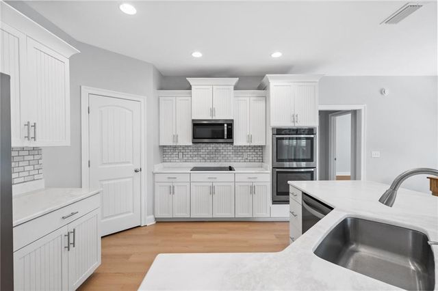 7440 Lake Boulevard, Daphne, AL 36527