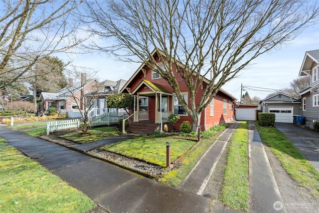 214 N Washington Avenue, Centralia, WA 98531