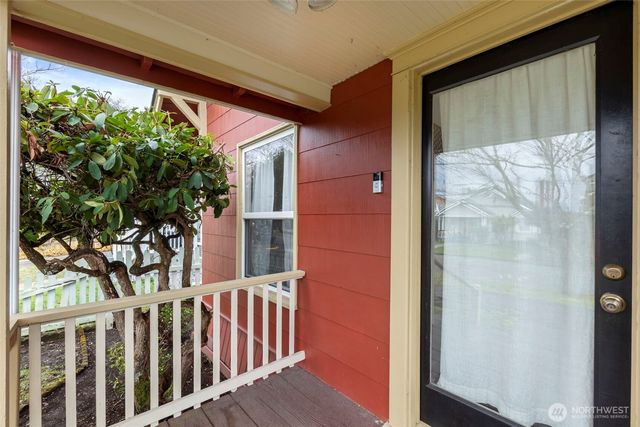 214 N Washington Avenue, Centralia, WA 98531