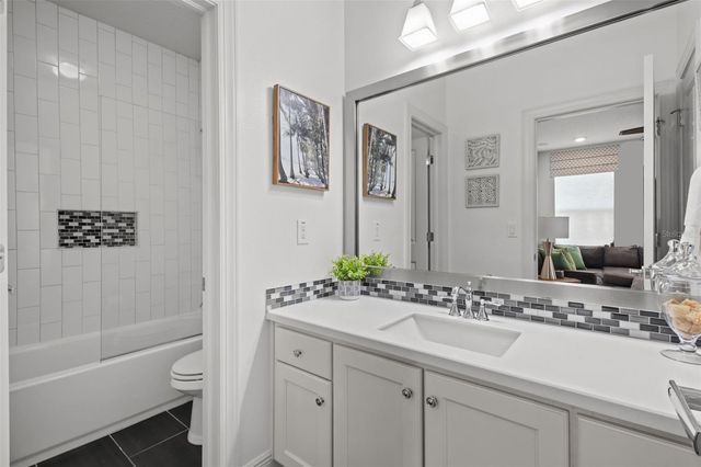 14823 CARAVAN AVENUE, Odessa, FL 33556